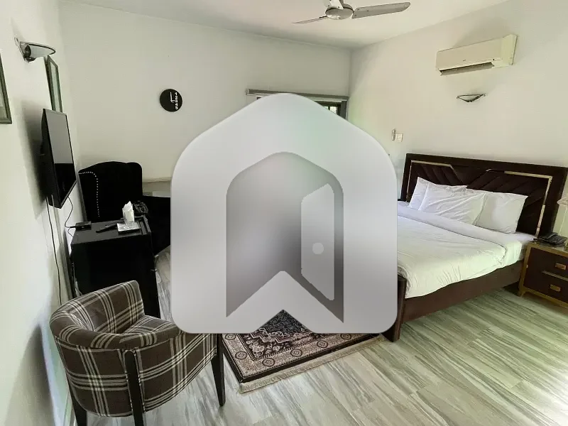 F6 Hot Location 8 Bedrooms Triple Stories Fully Furnihsed House For Rent, photo 15