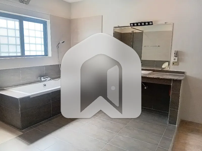 E7 Very Beautifull 5 Bedrooms House For Rent, photo 10