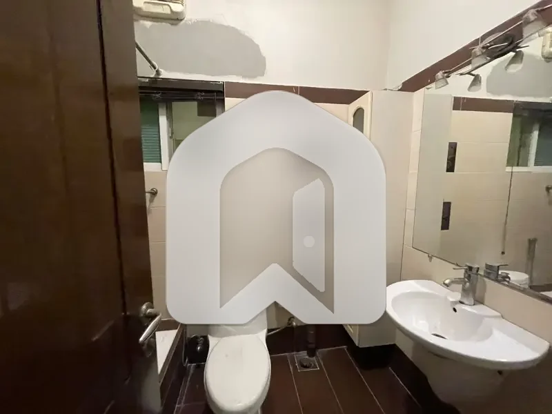 14 Marla Ground + Basement For Rent In I-8/4 Islamabad, photo 11