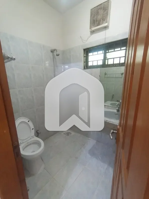 Ground + Basement F-11 For Rent, photo 7