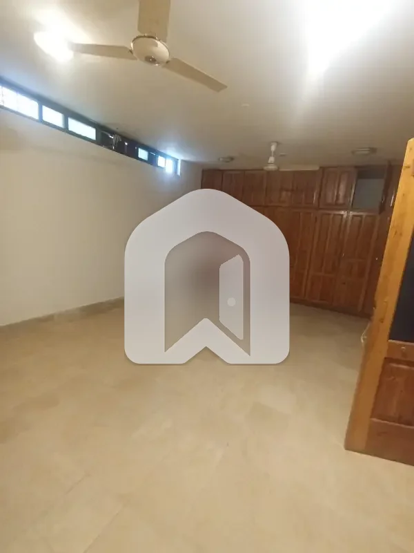 Ground + Basement F-11 For Rent, photo 10