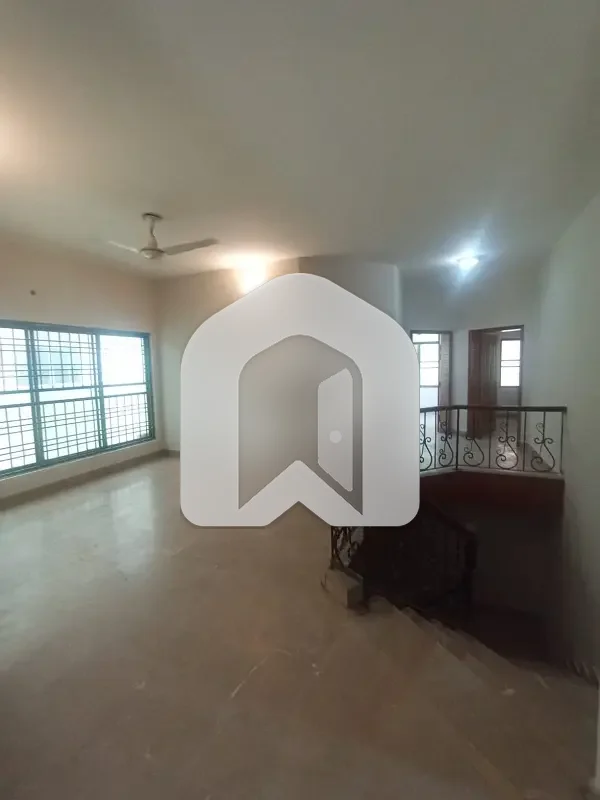 Ground + Basement F-11 For Rent, photo 9