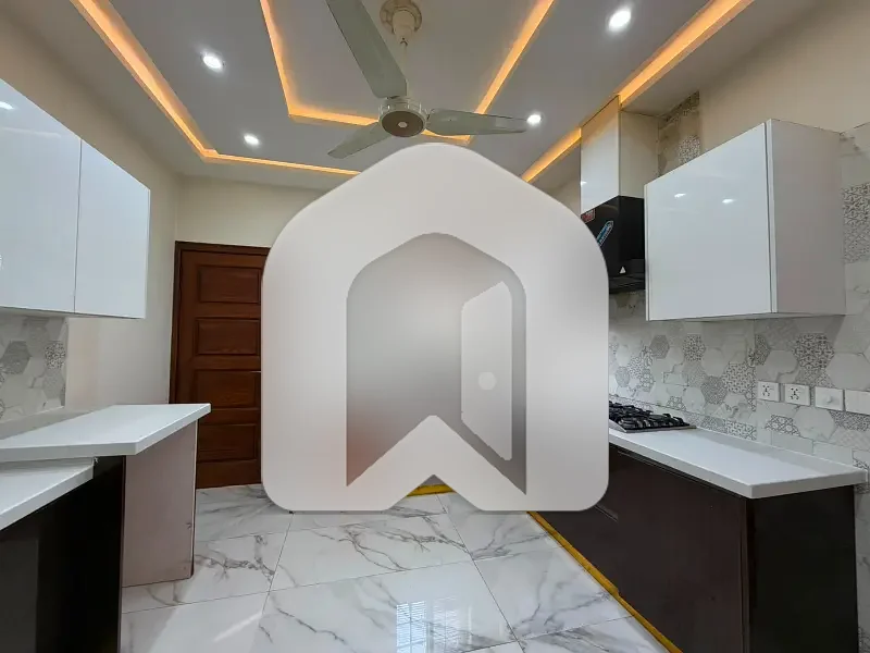 Sector C 1 Kanal Semi Furnished House with Basement and 15KW Solar System Installed Full House Available for Rent, photo 19