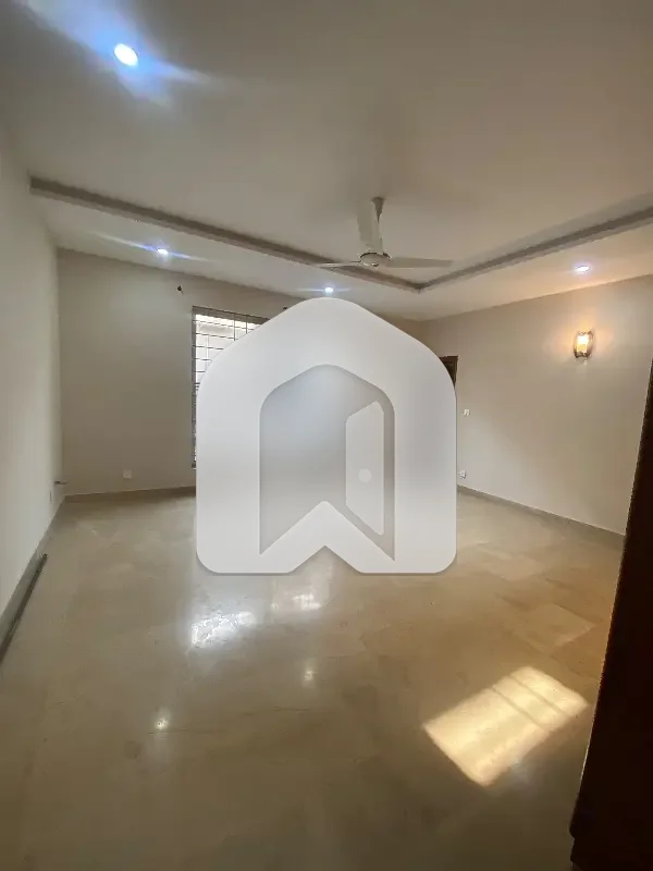 Uper portion for rent in D12, photo 3