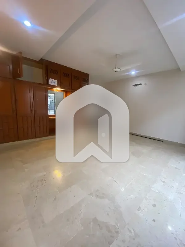 Uper portion for rent in D12, photo 7