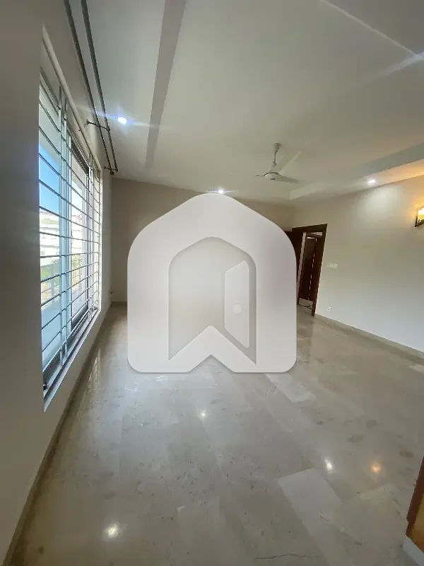 Uper portion for rent in D12, photo 4