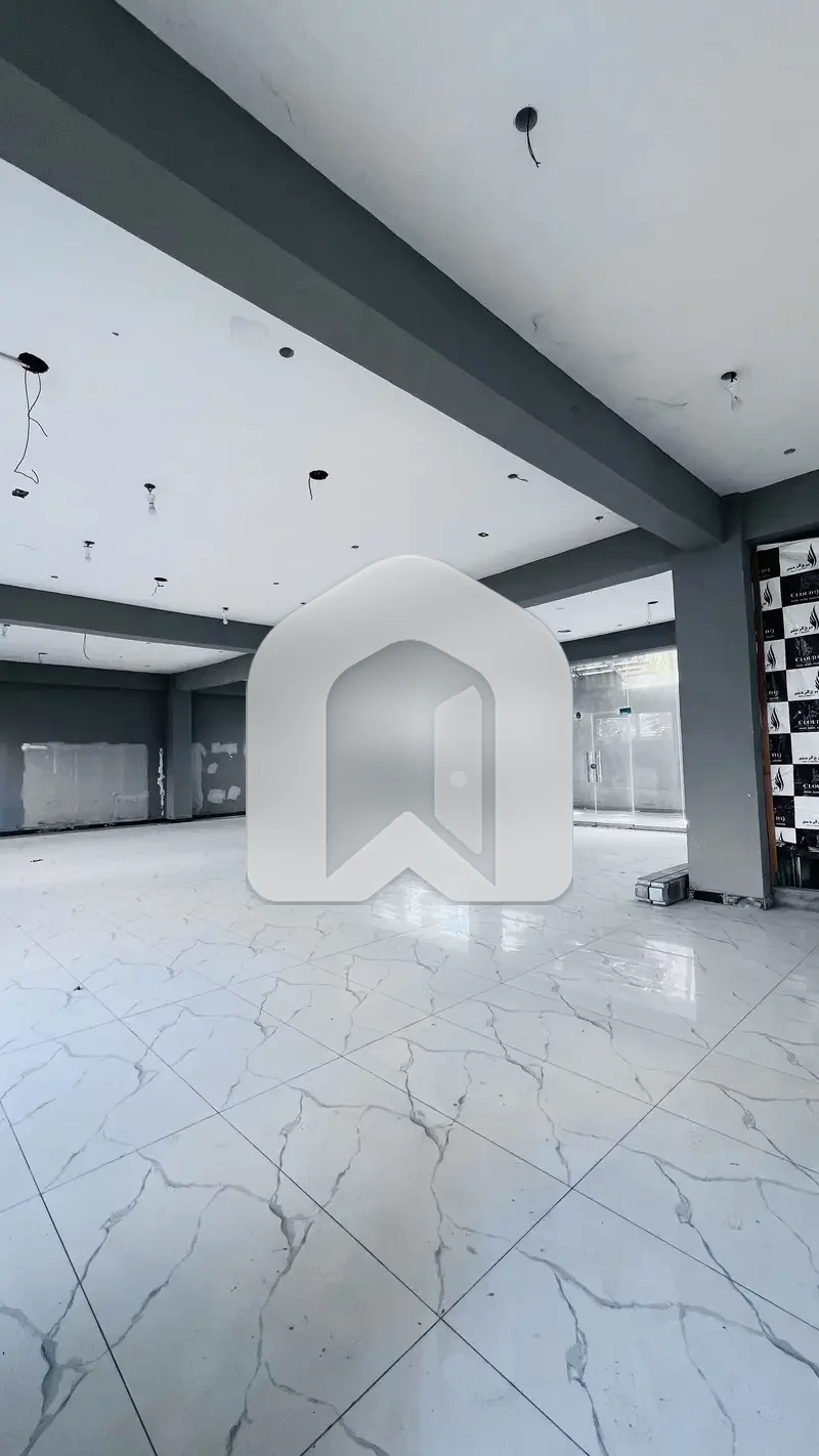LOWER GROUND COMMERCIAL AVAILABLE FOR RENT, photo 16