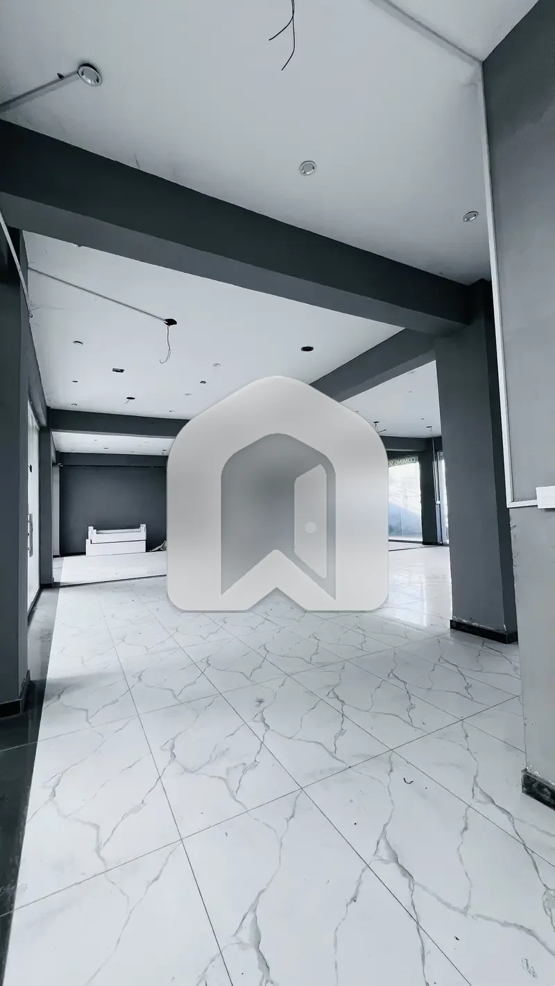 LOWER GROUND COMMERCIAL AVAILABLE FOR RENT, photo 6