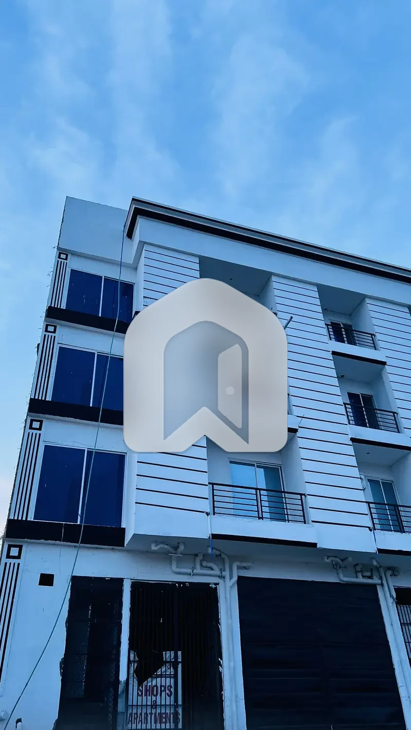 FOR RENT GROUND FLOOR 5200 SQ FEET COMMERCIAL FOR MULTI NATIONAL COMPANY AVAILABLE