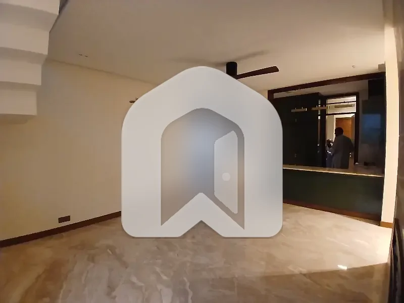 G8,Brand New Upper Portion For Rent, photo 13