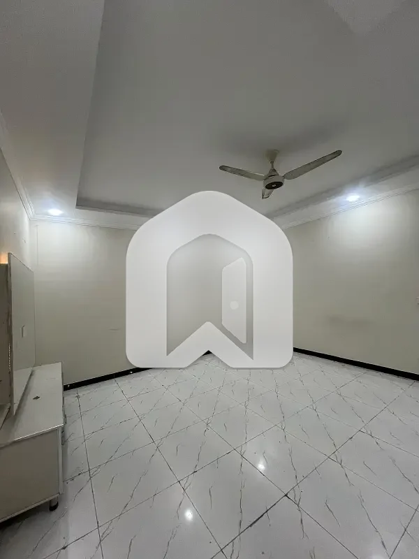 14 Marla Like Brand New Open Basement Available Rent G-14/3, photo 10