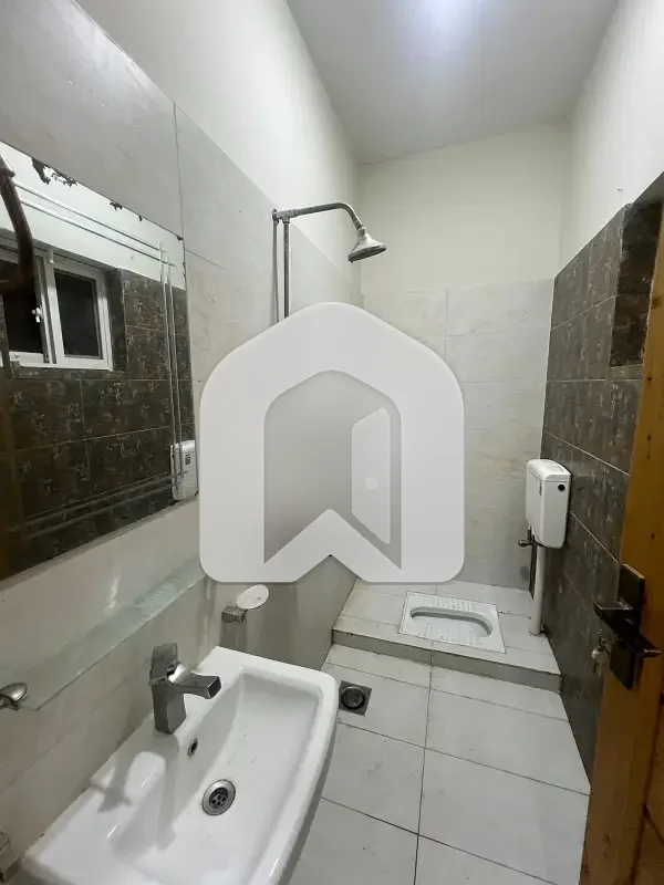 14 Marla Like Brand New Open Basement Available Rent G-14/3, photo 14