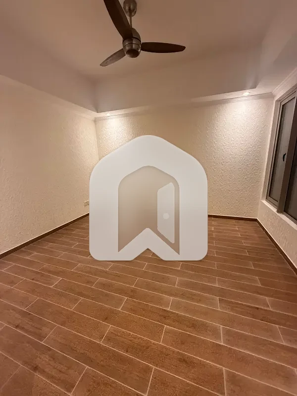 966 Square Feet Flat In Zeta-1 Mall Is Available For Rent, photo 17