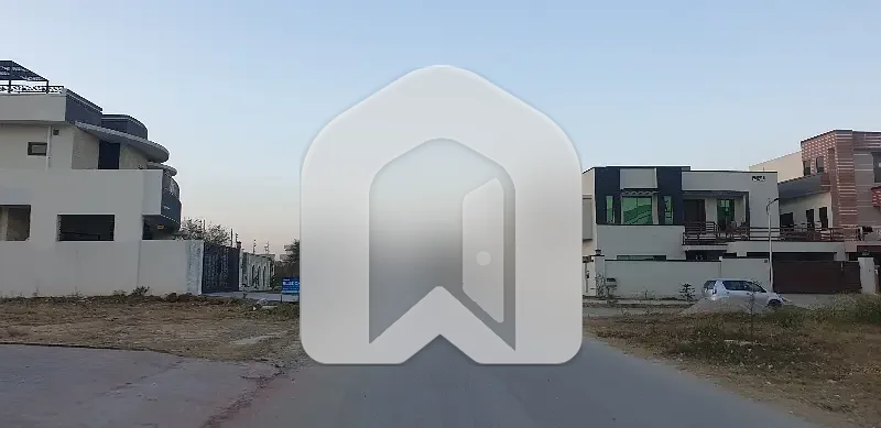 Ground Portion Is Available For Rent Gas Electricity Water Available, photo 30