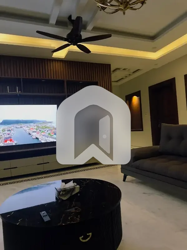 E-11 Ultra Luxury House Ground Portion For Rent 1 Kanal, photo 7