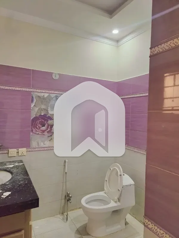 10 Marla Triple Storey House For Rent In Dha Phase 2 Islamabad, photo 6