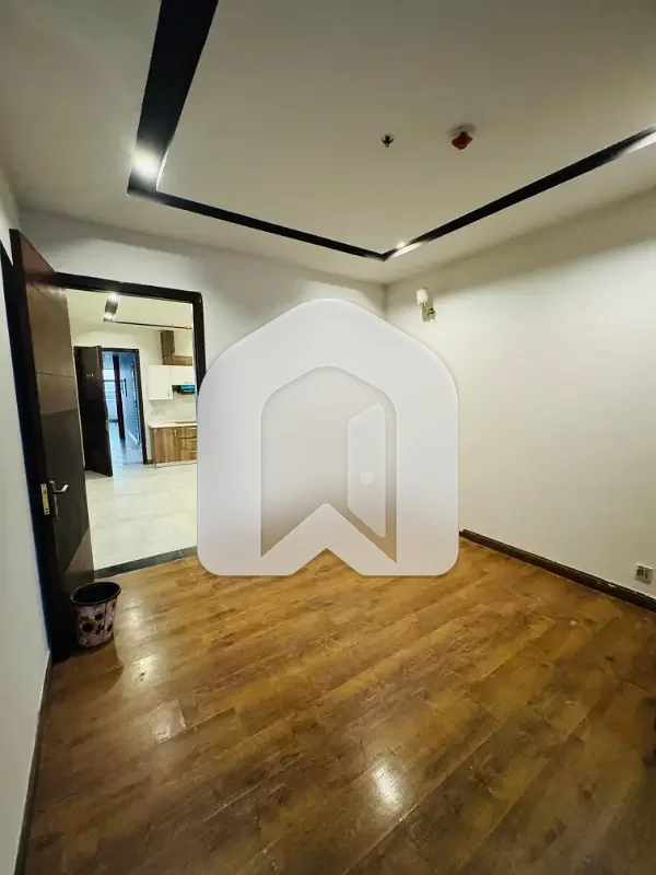1 Bed Non-Furnished Apartment for Rent | Gulberg Greens, photo 7