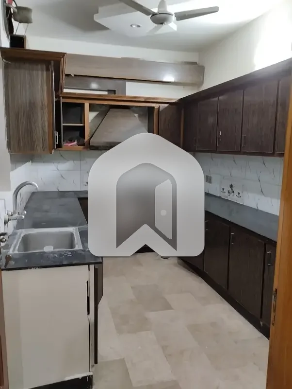 D12 Islamabad 10 Marla Lower Portion For Rent, photo 7