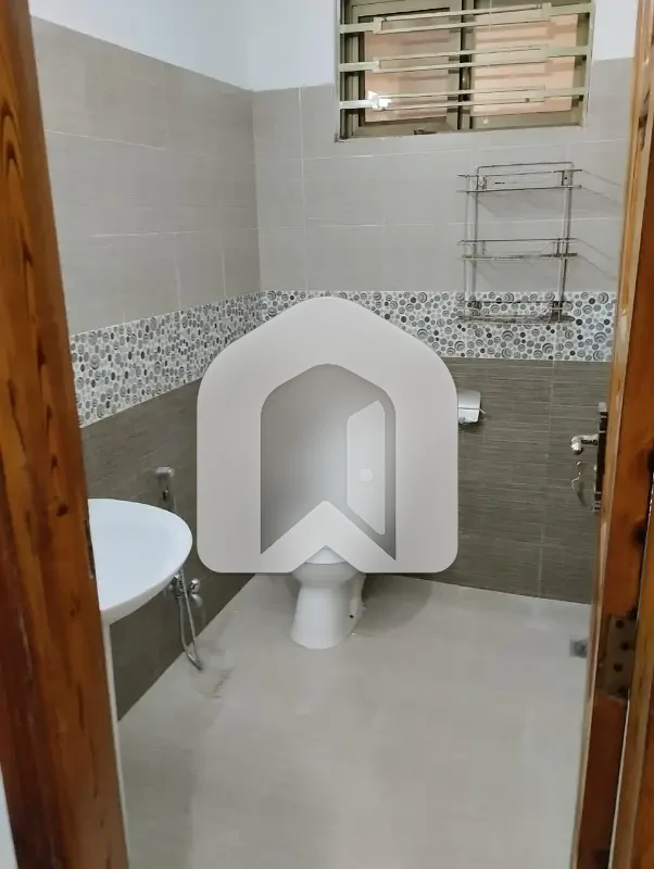 D12 Islamabad 10 Marla Lower Portion For Rent, photo 13