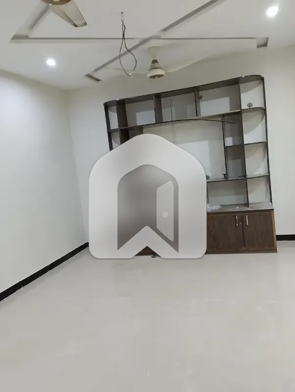 D12 Islamabad 10 Marla Lower Portion For Rent