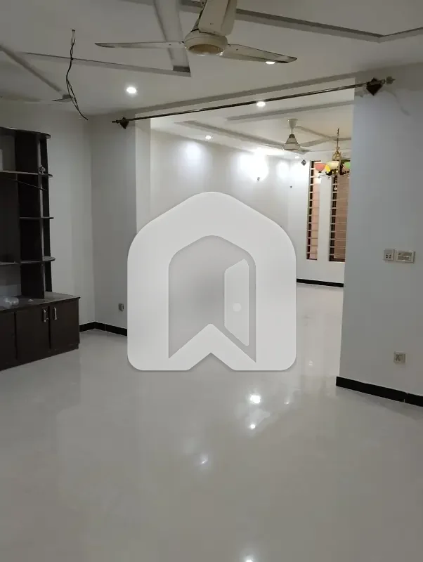 D12 Islamabad 10 Marla Lower Portion For Rent, photo 15