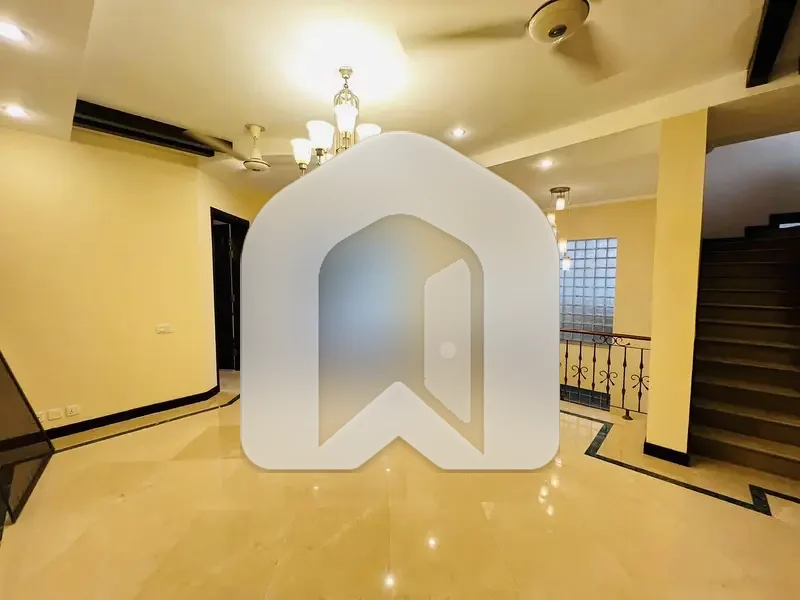 F8 Like new house for rent triple story with huge basement and Meeting hall, photo 12