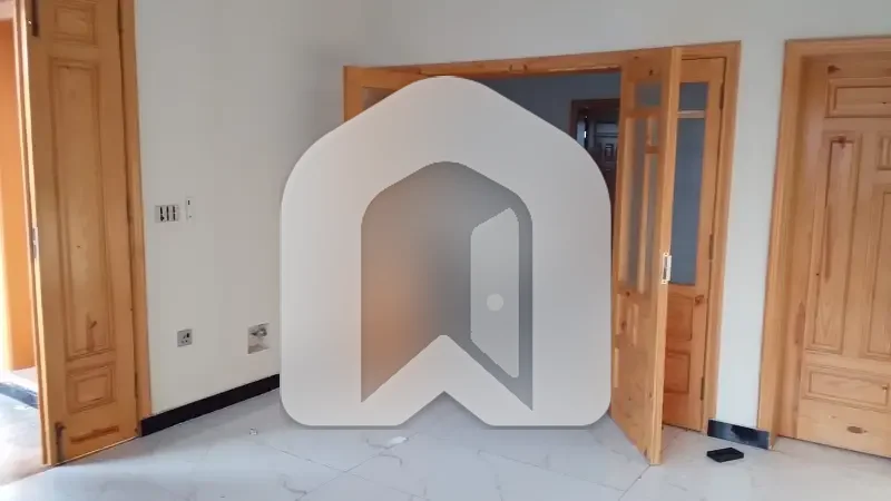 30x50 House Available For Rent