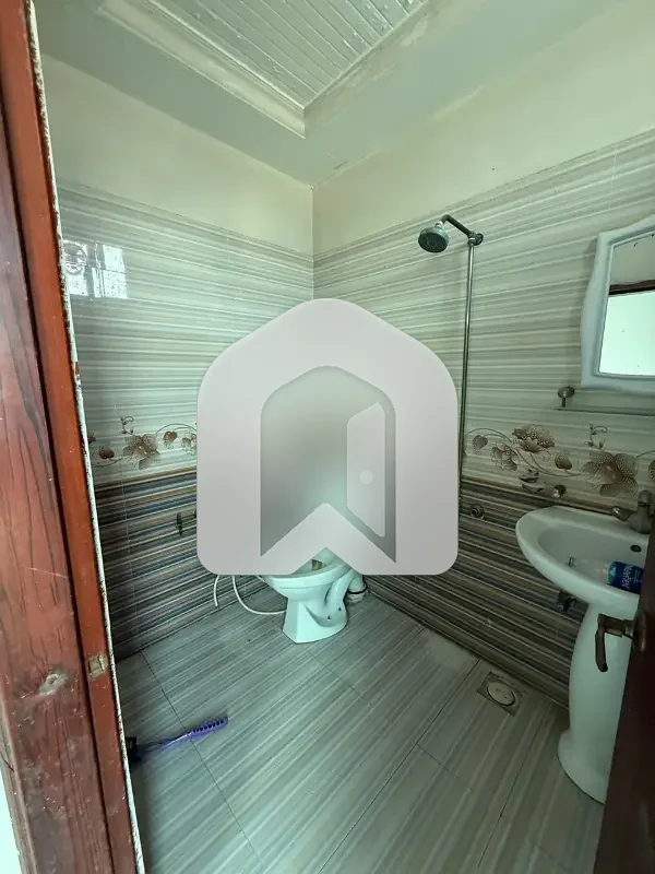 2bedrooms unfurnished Appartment Available For Rent in E 11 4, photo 3