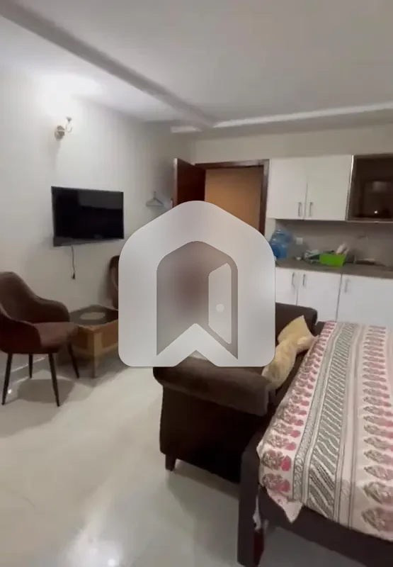 STUDIO LUXURY FURNISHED APARTMENT AVAILABLE FOR RENT AT GULBERG GREEN ISLAMABAD, photo 10