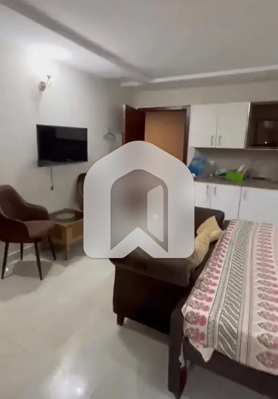 STUDIO LUXURY FURNISHED APARTMENT AVAILABLE FOR RENT AT GULBERG GREEN ISLAMABAD, photo 5