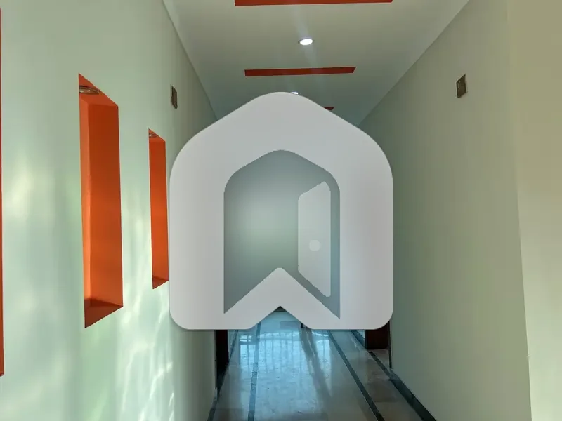 1 Kanal Upper Portion Available For Rent, photo 2