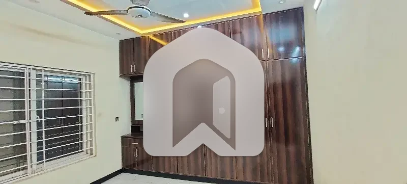 5 Marla Upper Portion For Rent In Fmc Newly Cunstrution Neat And Clean, photo 15
