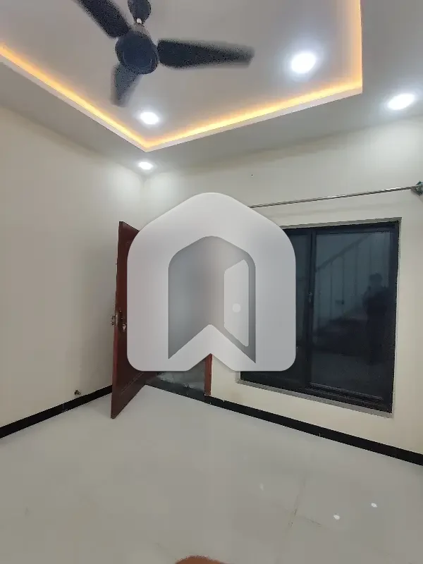 Fmc 5 Mrla Basment For Rent  Brand New Seprate Enteres Seprate Gate