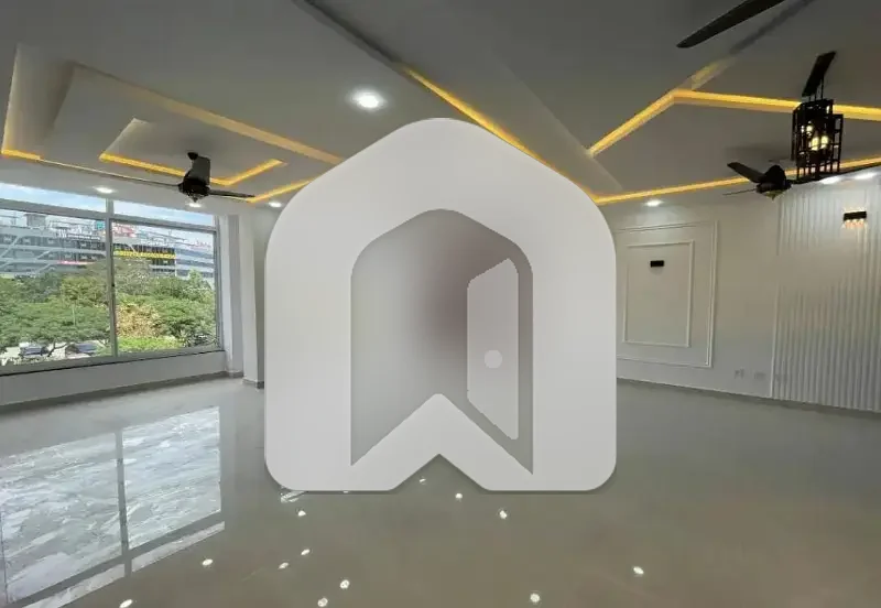 OFFICE SPACE AVAILABLE FOR RENT ON REASONABLE PRICE AT GULBERG GREEN ISLAMABAD, photo 6