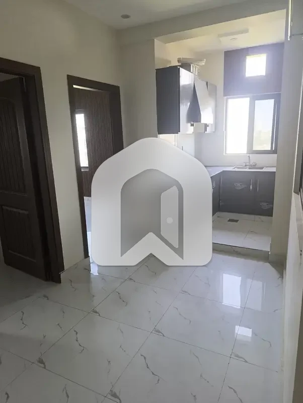 2 Bed Flat Available For Rent