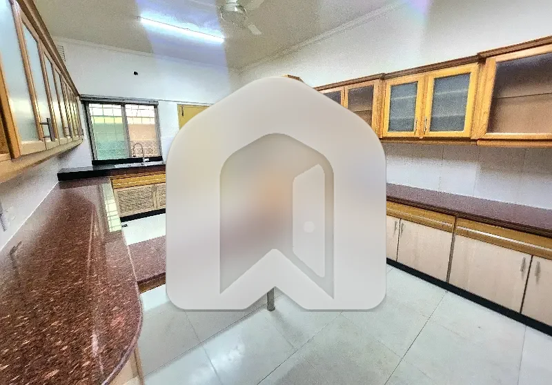 Beautiful Luxurious 5 Bedroom House, photo 7