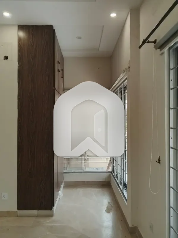 666 Sq. Yards Luxurious Independent Upper Portion for Rent in F11 Islamabad, photo 20