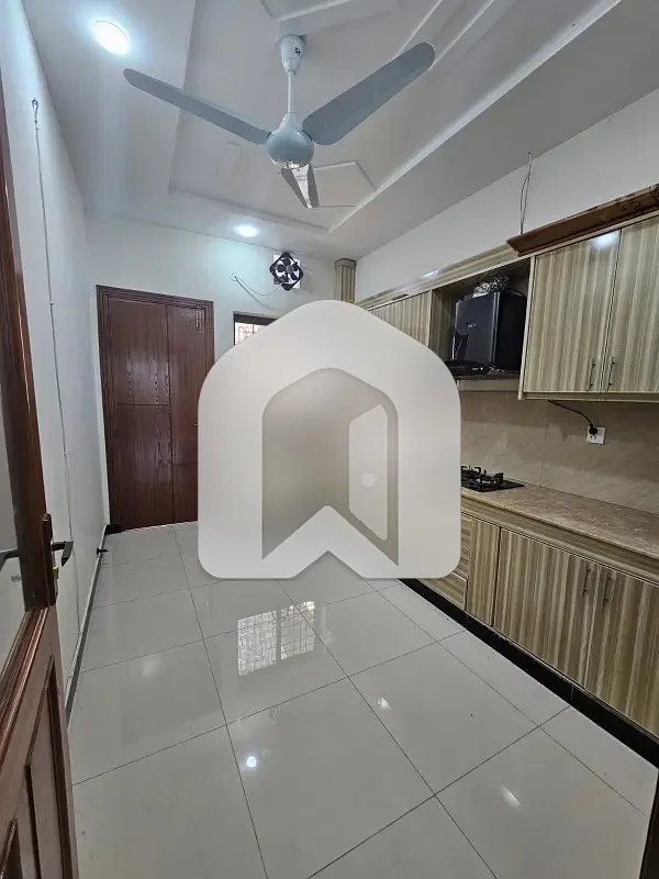 7 Marla Ground portion available for rent, photo 6