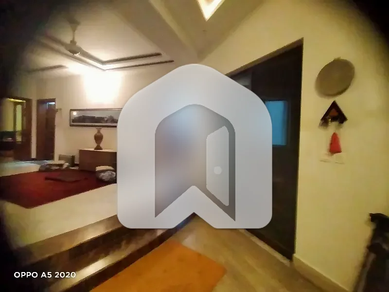 One Kanal Lower Portion For Rent, photo 7