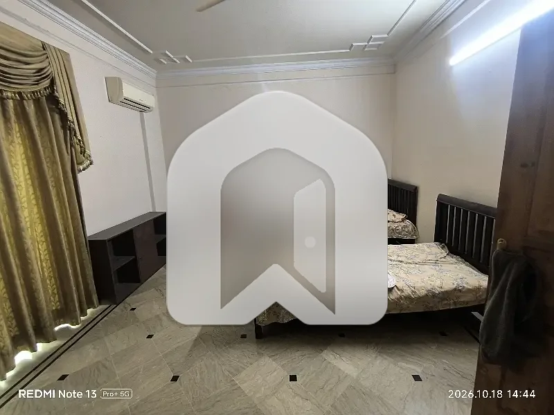 5 bedrooms & 5 bathrooms DD TV lounge kitchen, photo 6