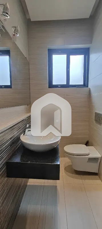 F-6 LUXURY SEMI FURNISHED UPPER PORTION, photo 10