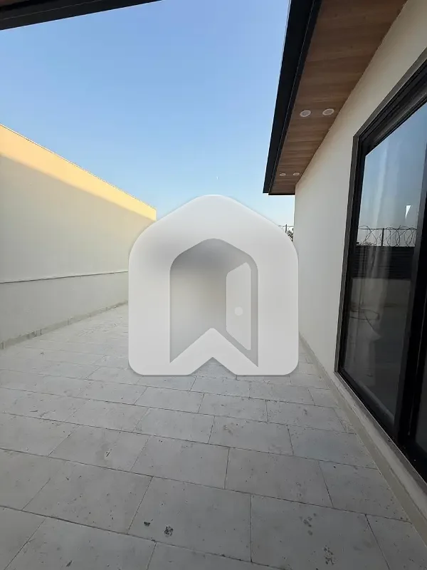 LUXURY RENOVATED & FULLY FURNISHED UPPER PORTION FOR RENT, photo 8