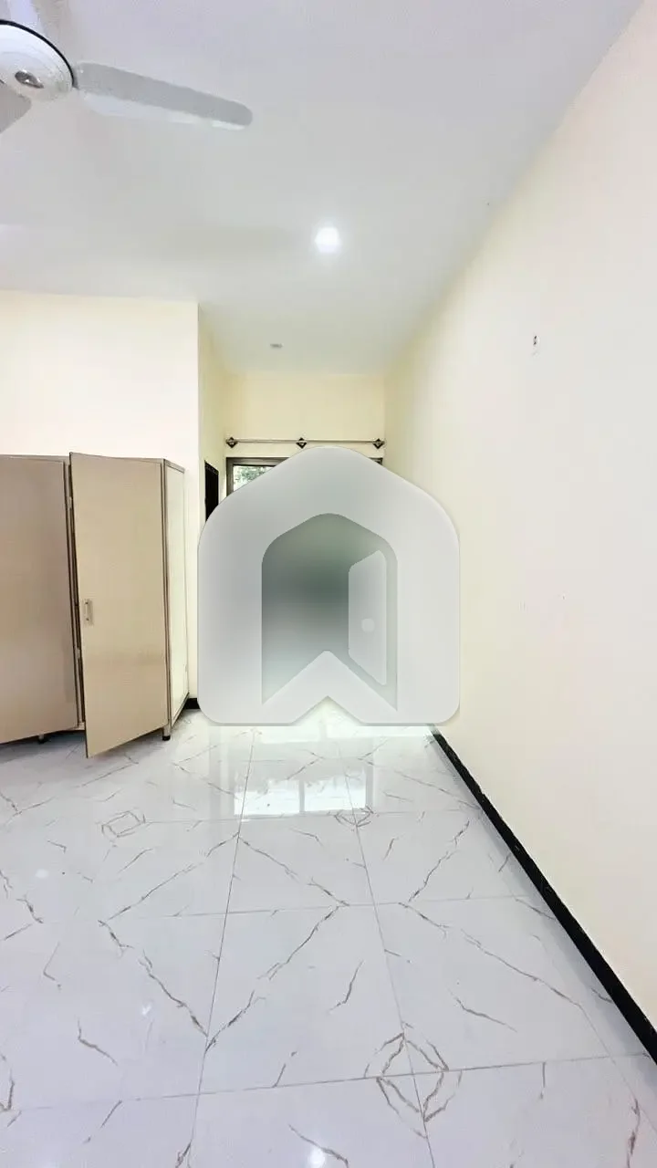 Lower Portion Of 10 Marla Is Available In Contemporary Neighborhood Of Bani Gala Zam Zam Real Estate