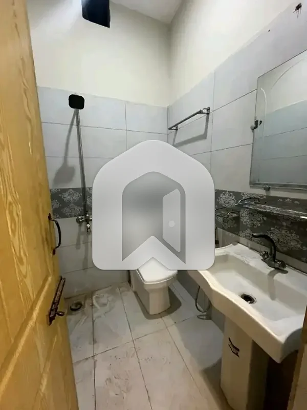 BRAND NEW FULL HOUSE AVAILABLE FOR RENT Location: I-11/2 Islamabad Size: 4 Marla Zulfiqar Enterprises, photo 11