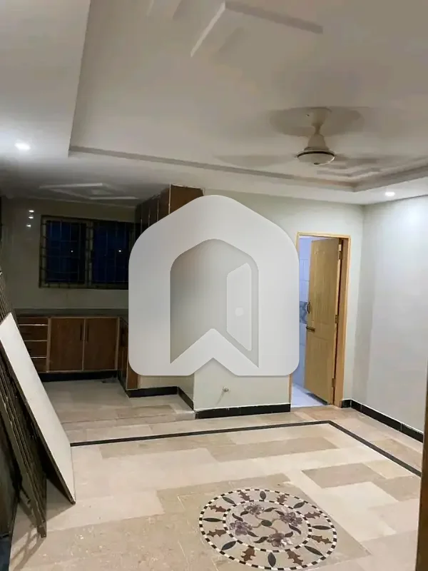 BRAND NEW FULL HOUSE AVAILABLE FOR RENT Location: I-11/2 Islamabad Size: 4 Marla Zulfiqar Enterprises, photo 7