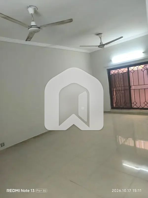 Full House For Rent 4 Bed 4 Bath 2 TV Lounge 2 Kitchen 2 DD Marble Flooring Servent, photo 13