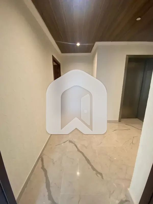 With Personal Lift 4 Bed Apartment Is Available For Rent, photo 10