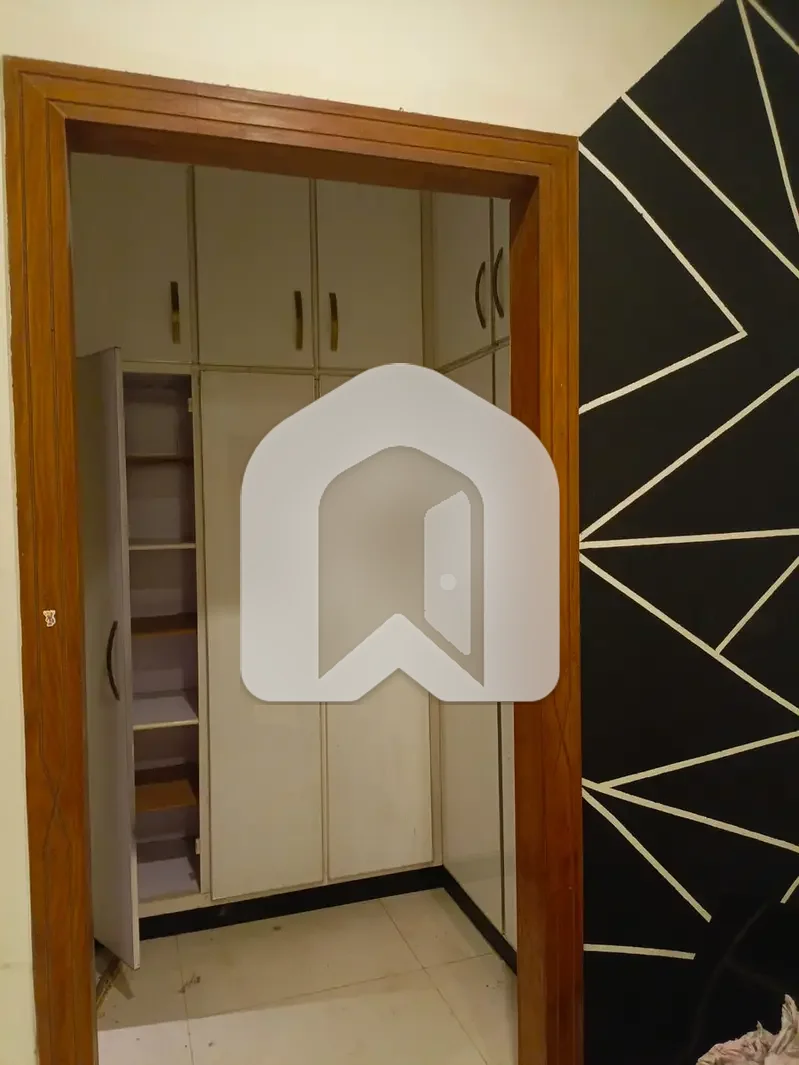 Get In Touch Now To Buy A 1 Kanal Upper Portion In I-8/4 Islamabad, photo 20