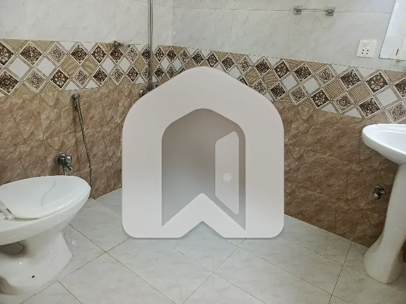 Upper Portion Available For Rent In F-8, photo 11