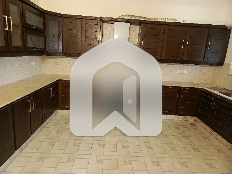 Upper Portion Available For Rent In F-6, photo 10